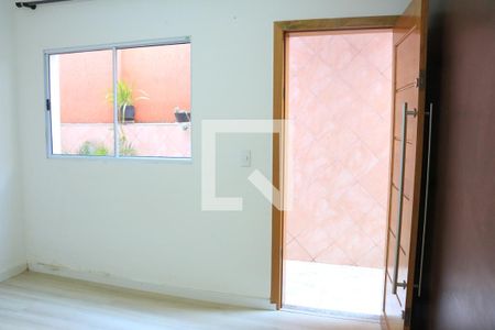 Sala de casa para alugar com 2 quartos, 110m² em Alves Dias, São Bernardo do Campo
