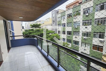 Varanda de apartamento para alugar com 3 quartos, 104m² em Flamengo, Rio de Janeiro