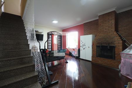 Sala de casa à venda com 3 quartos, 246m² em Barcelona, Santo André