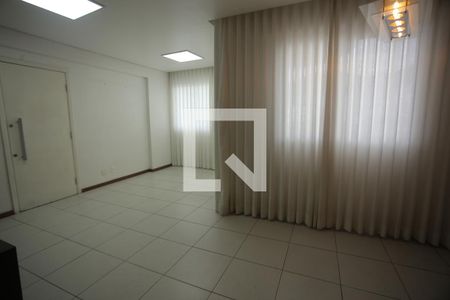 Sala de apartamento para alugar com 3 quartos, 105m² em Buritis, Belo Horizonte