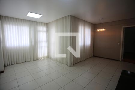 Sala de apartamento para alugar com 3 quartos, 105m² em Buritis, Belo Horizonte