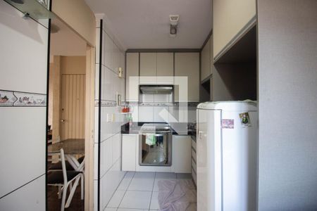 Cozinha e Área de Serviço de apartamento à venda com 2 quartos, 50m² em Jardim Planalto, São Paulo