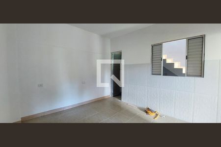 Quarto de casa para alugar com 1 quarto, 22m² em Vila Aquilino, Santo André