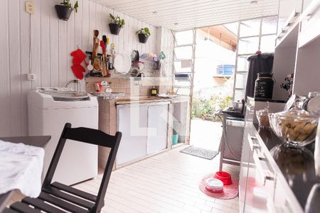 Casa à venda com 300m², 7 quartos e 3 vagas Casa à venda com 300m², 7 quartos e 3 vagasCozinha