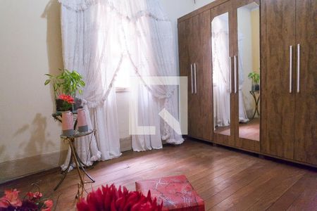 Casa à venda com 300m², 7 quartos e 3 vagas Casa à venda com 300m², 7 quartos e 3 vagasquarto 3