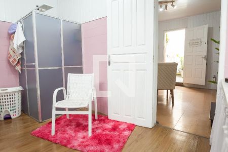 Casa à venda com 300m², 7 quartos e 3 vagas Casa à venda com 300m², 7 quartos e 3 vagasBanheiro