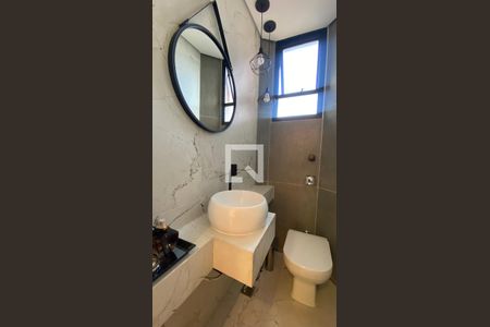 Lavabo de apartamento à venda com 2 quartos, 70m² em Barroca, Belo Horizonte