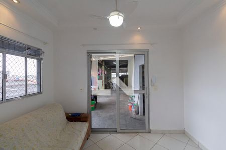 Sala e Cozinha Integrada de casa para alugar com 2 quartos, 50m² em Vila Paranaguá, São Paulo