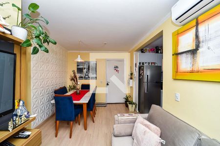 Sala de apartamento para alugar com 2 quartos, 48m² em Jardim Itu, Porto Alegre