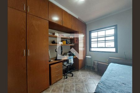 Quarto 1 de casa para alugar com 2 quartos, 100m² em Vila Arriete, São Paulo