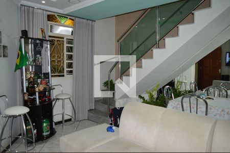 Casa de condomínio à venda com 82m², 3 quartos e 1 vagaSala