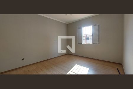 Quarto 1 de casa para alugar com 2 quartos, 130m² em Vila Homero Thon, Santo André