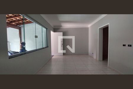 Sala de casa para alugar com 2 quartos, 130m² em Vila Homero Thon, Santo André