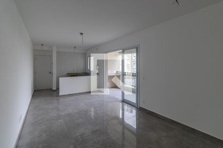 Sala de apartamento para alugar com 3 quartos, 76m² em Vila Suzana, São Paulo