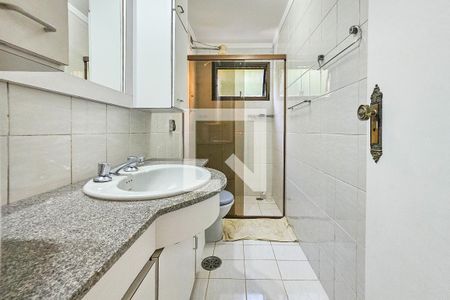 Apartamento para alugar com 127m², 3 quartos e 1 vaga Apartamento para alugar com 127m², 3 quartos e 1 vagaBanheiro