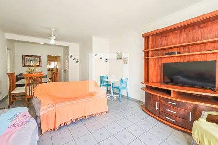 Sala de apartamento para alugar com 3 quartos, 127m² em Balneario Guarujá, Guarujá