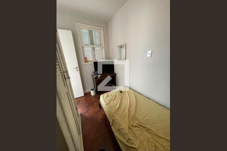 Casa à venda com 400m², 4 quartos e 5 vagas Casa à venda com 400m², 4 quartos e 5 vagasQuarto de Serviço