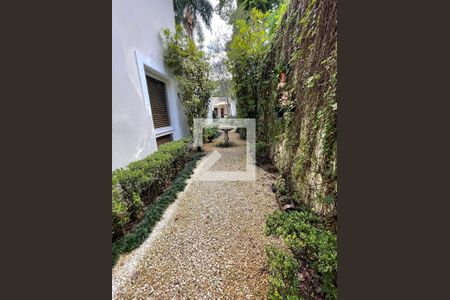 Casa à venda com 400m², 4 quartos e 5 vagas Casa à venda com 400m², 4 quartos e 5 vagasjardim de inverno