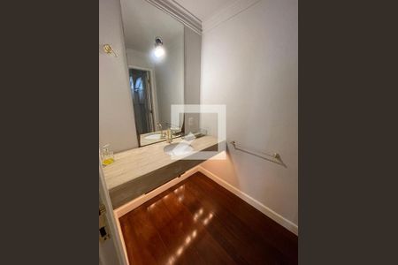 Casa à venda com 400m², 4 quartos e 5 vagas Casa à venda com 400m², 4 quartos e 5 vagasLavabo