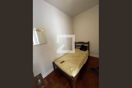 Casa à venda com 400m², 4 quartos e 5 vagas Casa à venda com 400m², 4 quartos e 5 vagasQuarto de Serviço