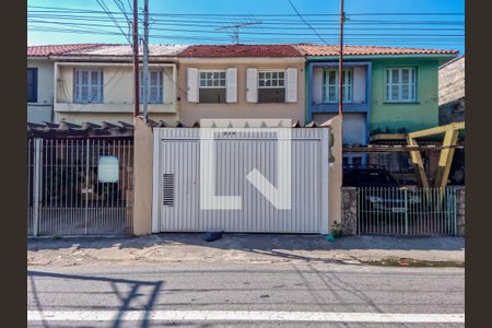 Fachada de casa para alugar com 3 quartos, 150m² em Várzea de Baixo, São Paulo