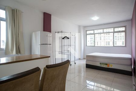 Studio para alugar com 35m², 1 quarto e sem vagaSala/Quarto