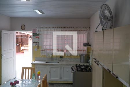 Casa para alugar com 250m², 3 quartos e 4 vagas Casa para alugar com 250m², 3 quartos e 4 vagasCozinha