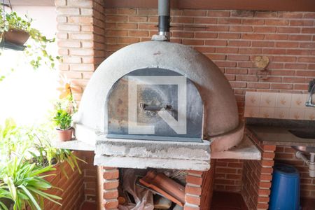 Casa para alugar com 250m², 3 quartos e 4 vagas Casa para alugar com 250m², 3 quartos e 4 vagasChurrasqueira - Quintal