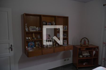 Casa para alugar com 250m², 3 quartos e 4 vagas Casa para alugar com 250m², 3 quartos e 4 vagasQuarto 1