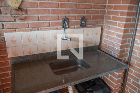 Casa para alugar com 250m², 3 quartos e 4 vagas Casa para alugar com 250m², 3 quartos e 4 vagasChurrasqueira - Quintal