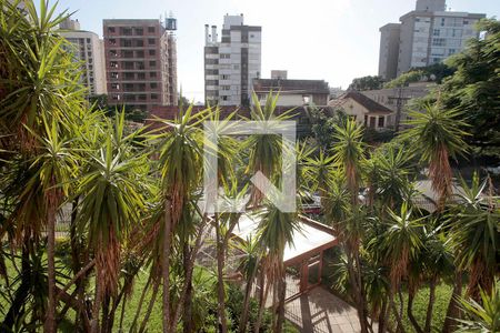Sala de Estar Vista de apartamento à venda com 3 quartos, 138m² em Petrópolis, Porto Alegre
