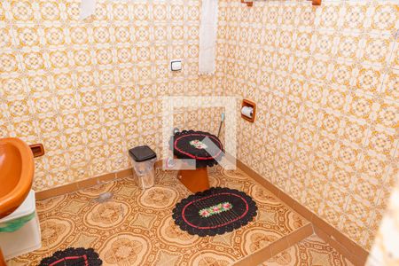 Casa à venda com 140m², 5 quartos e 1 vaga Casa à venda com 140m², 5 quartos e 1 vagaCasa 3 : Banheiro