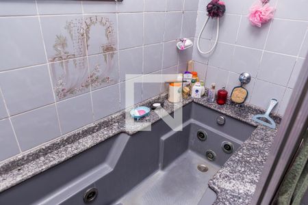 Casa à venda com 140m², 5 quartos e 1 vaga Casa à venda com 140m², 5 quartos e 1 vagaCasa 1 : Banheiro Quarto 1