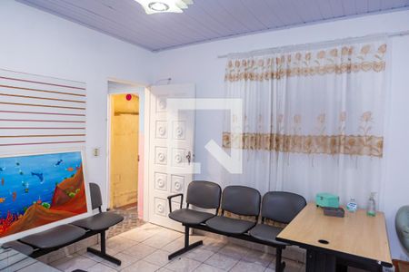 Casa à venda com 140m², 5 quartos e 1 vaga Casa à venda com 140m², 5 quartos e 1 vagaCasa 3 : Sala