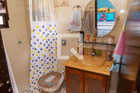 Casa à venda com 140m², 5 quartos e 1 vaga Casa à venda com 140m², 5 quartos e 1 vagaCasa 1 : Banheiro