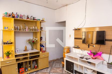 Casa à venda com 140m², 5 quartos e 1 vaga Casa à venda com 140m², 5 quartos e 1 vagaCasa 2: Sala