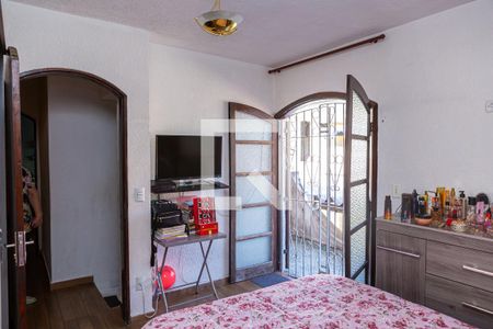 Casa à venda com 140m², 5 quartos e 1 vaga Casa à venda com 140m², 5 quartos e 1 vagaCasa 1 : Quarto 1