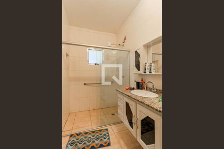 Banheiro da Suíte 1 de casa para alugar com 2 quartos, 264m² em Santo Amaro, São Paulo