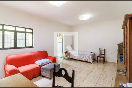 Sala de casa para alugar com 2 quartos, 264m² em Santo Amaro, São Paulo