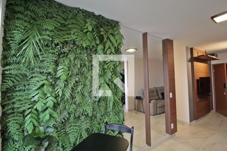 Sala 2 de apartamento para alugar com 2 quartos, 62m² em Granja Marileusa, Uberlândia