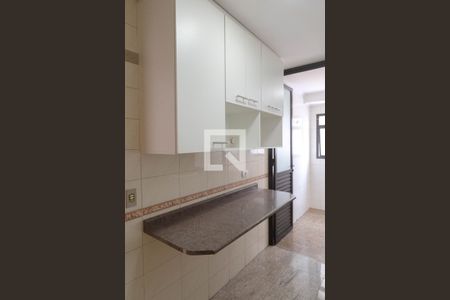 Cozinha de apartamento à venda com 3 quartos, 80m² em Vila Rosalia, Guarulhos