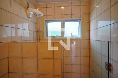 Banheiro de casa de condomínio para alugar com 1 quarto, 80m² em Barra da Lagoa, Florianópolis