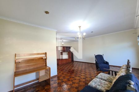 Sala de casa para alugar com 3 quartos, 191m² em Jardim Guairaca, São Paulo