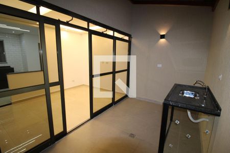 Sala / Cozinha de apartamento para alugar com 2 quartos, 85m² em Vila Gustavo, São Paulo