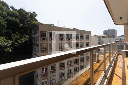 Varanda de apartamento para alugar com 3 quartos, 160m² em Laranjeiras, Rio de Janeiro