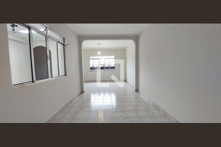 Sala de casa à venda com 2 quartos, 127m² em Jardim Monte Libano, Santo André