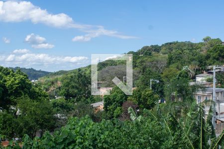 Vista da sala de casa para alugar com 3 quartos, 100m² em Vila São José, Porto Alegre