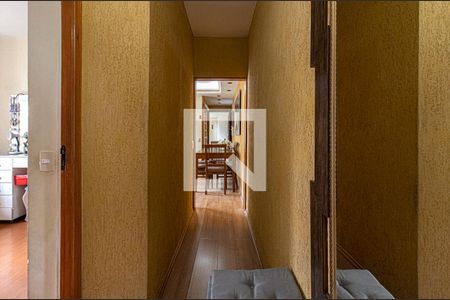 corredor para os comodos_2 de apartamento para alugar com 2 quartos, 60m² em Vila das Mercês, São Paulo