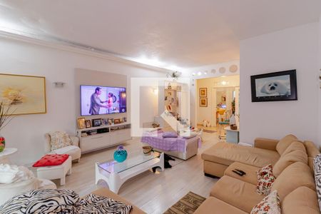 Sala de Estar de casa à venda com 4 quartos, 300m² em Vila Moinho Velho, São Paulo