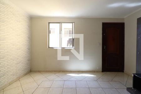 Sala de apartamento para alugar com 2 quartos, 54m² em Conjunto Residencial Planeta, Santo André